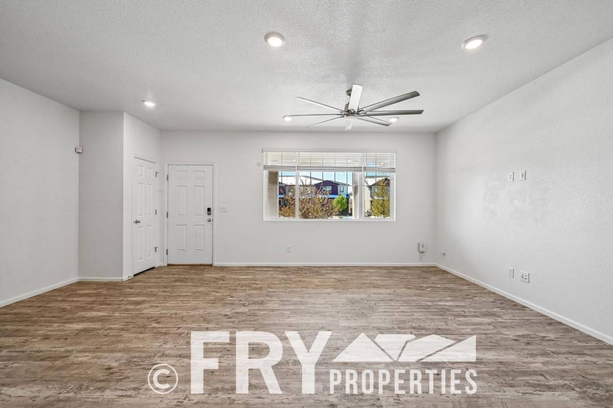 Townhouse for rent at 21061 E 60th Ave, Aurora, CO 80019
