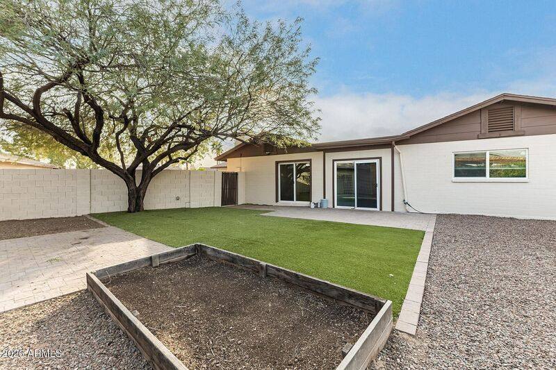 House for rent at 937 N 85th St, Scottsdale, AZ 85257