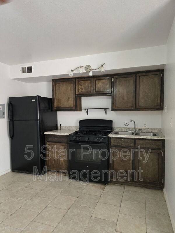 Apartment for rent at 1654 Exeter Dr #4, El Paso, TX 79928