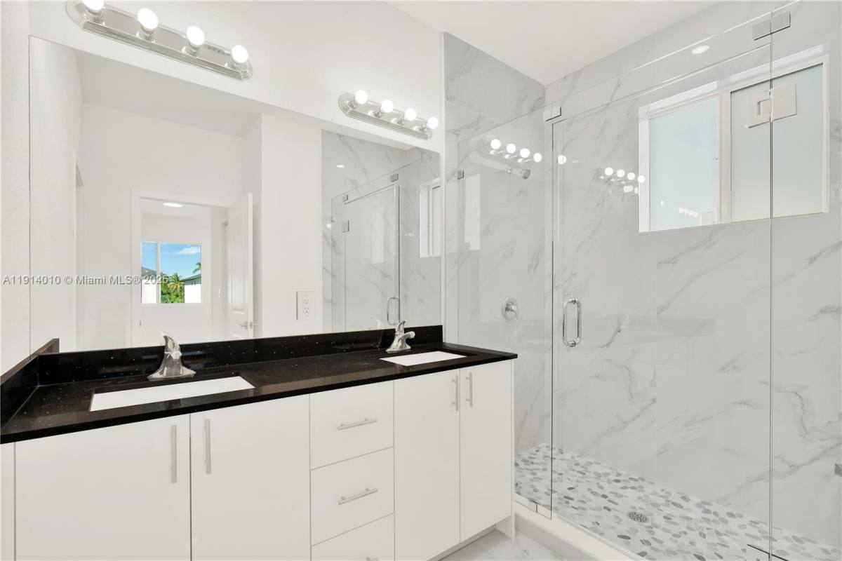 Townhouse for rent at 22535 SW 125th Ave, Miami, FL 33170