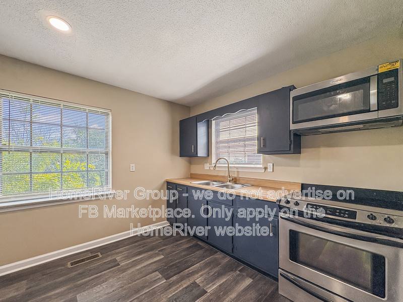 Apartment for rent at 3245 Idlewild Dr #2, Chattanooga, TN 37411