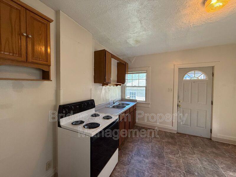 House for rent at 1411 Wyoming, Dayton, OH 45410