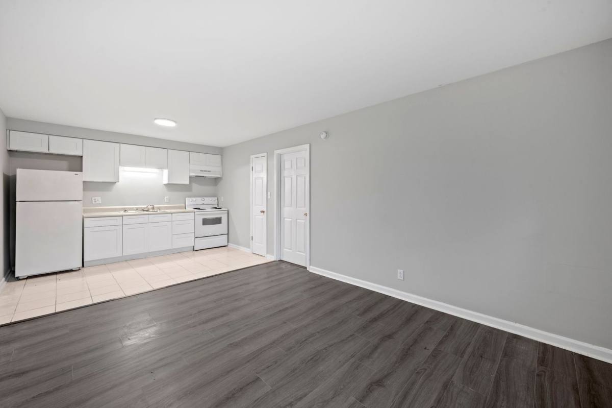 Apartment for rent at 101 Walnut St, Clarksville, TN 37042