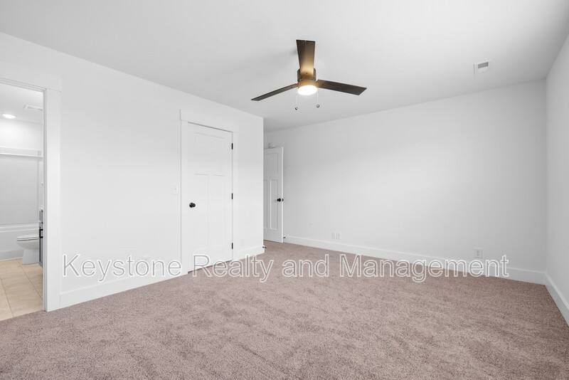 Townhouse for rent at 103 Front Ridge Circle, Clarksville, TN 37040