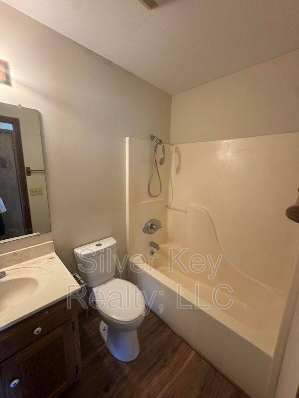 Apartment for rent at 1906 N Jackson St, Athens, TN 37303