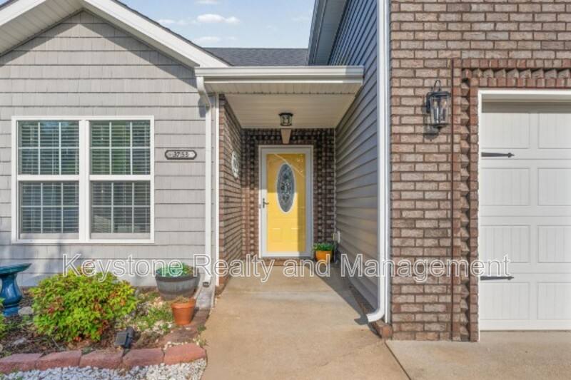House for rent at 3753 Windmill Dr, Clarksville, TN 37040