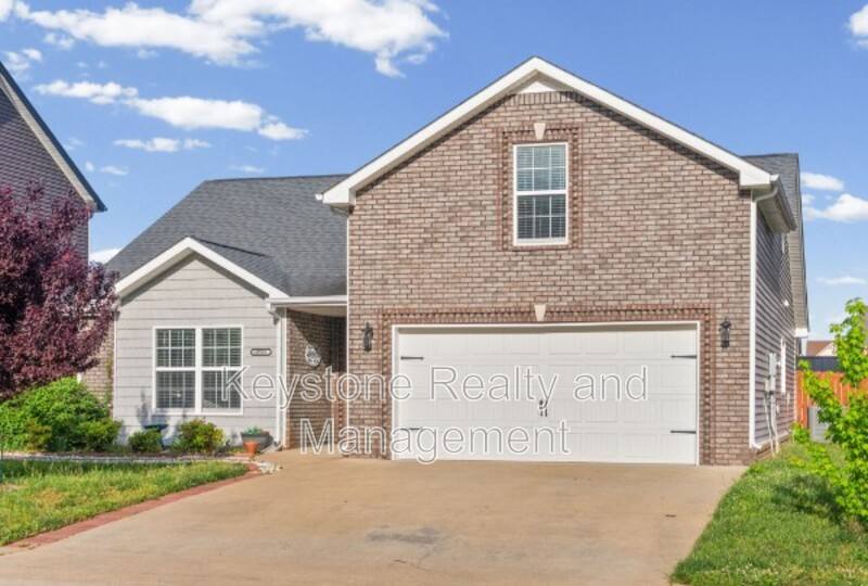 House for rent at 3753 Windmill Dr, Clarksville, TN 37040