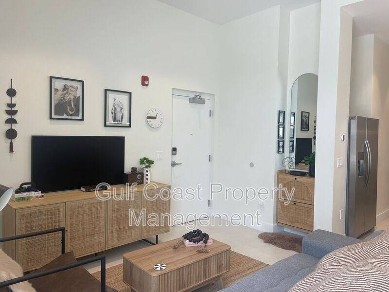 Condo for rent at 1558 4th St #208, Sarasota, FL 34236