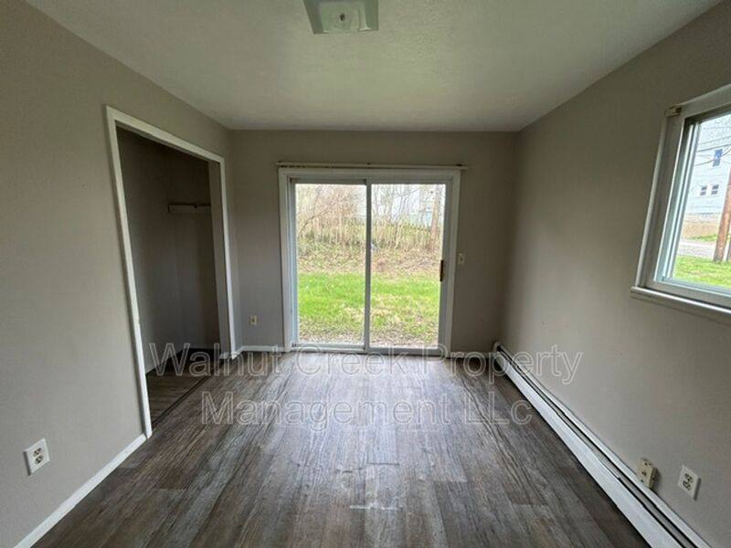 Apartment for rent at 138 Mendel Court #1, Elyria, OH 44035