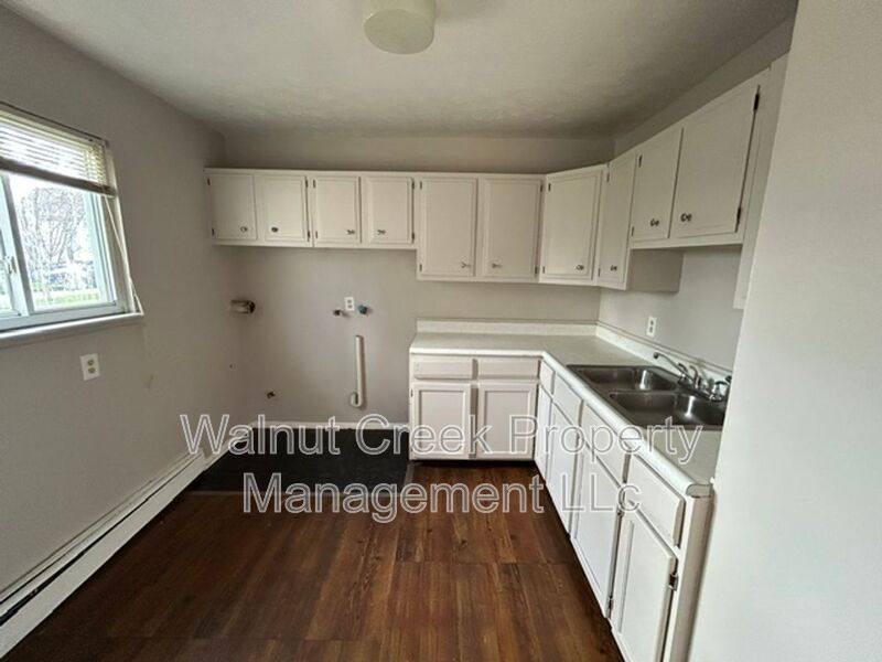 Apartment for rent at 138 Mendel Court #1, Elyria, OH 44035
