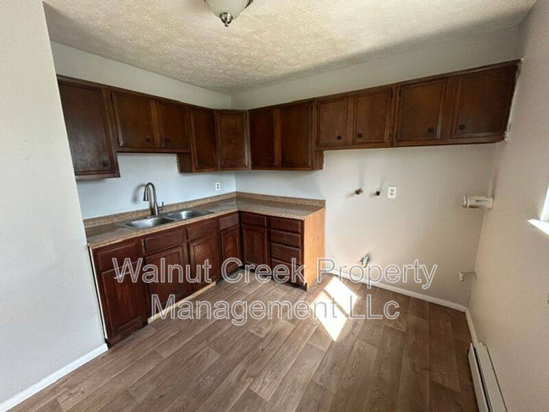 Apartment for rent at 138 Mendel Court #1, Elyria, OH 44035
