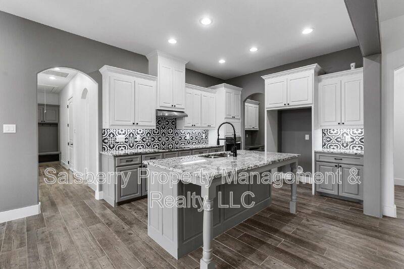 House for rent at 121 Cedar Lane, Denton, TX 76201
