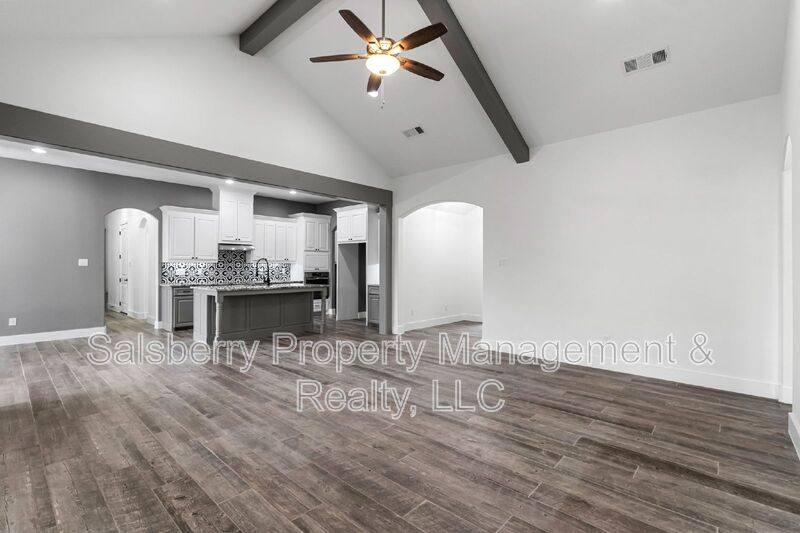 House for rent at 121 Cedar Lane, Denton, TX 76201