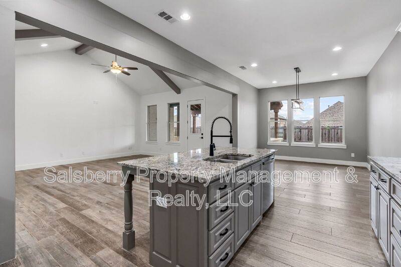 House for rent at 121 Cedar Lane, Denton, TX 76201