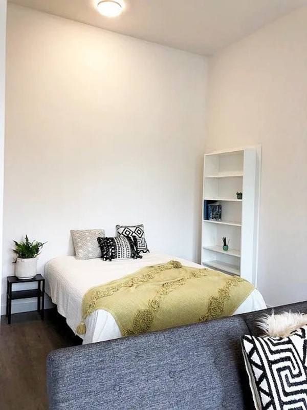 Apartment for rent at 4405 W Point Loma Blvd #203, San Diego, CA 92107