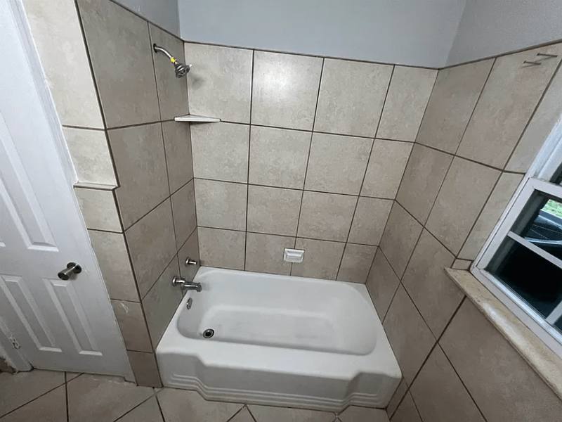 Apartment for rent at 1240 Levy Ave #1, Tallahassee, FL 32310