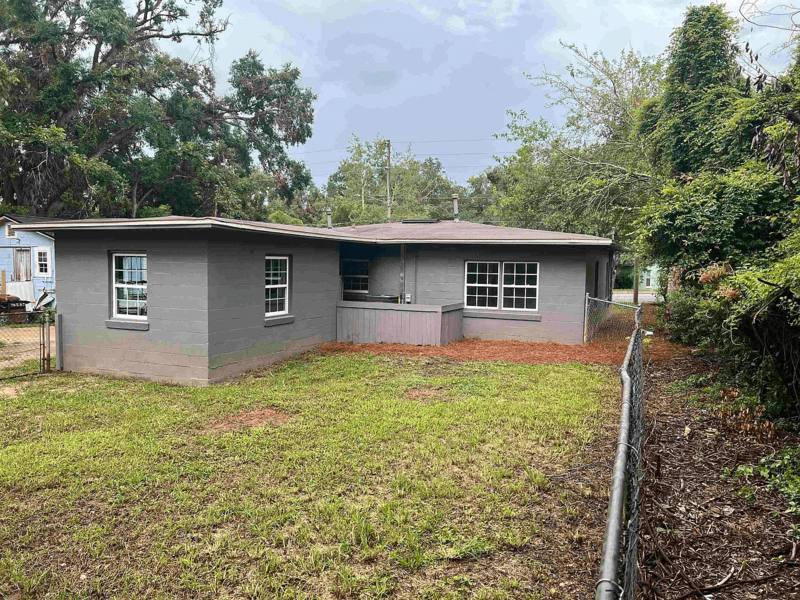 Apartment for rent at 1240 Levy Ave #1, Tallahassee, FL 32310