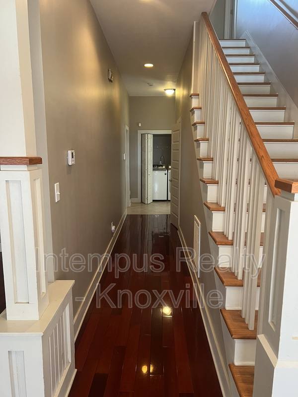 House for rent at 229 Deaderick Ave, Knoxville, TN 37921