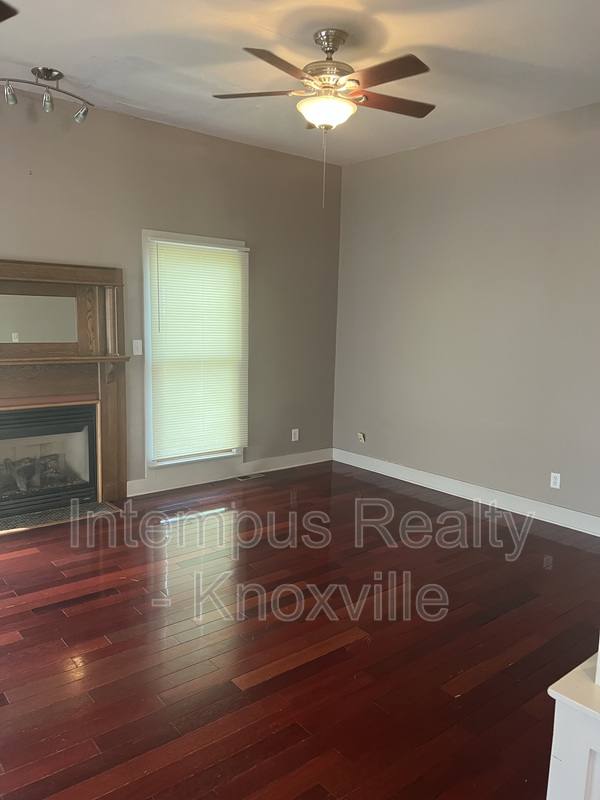 House for rent at 229 Deaderick Ave, Knoxville, TN 37921