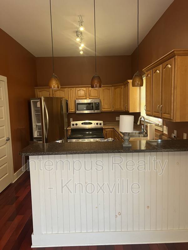 House for rent at 229 Deaderick Ave, Knoxville, TN 37921