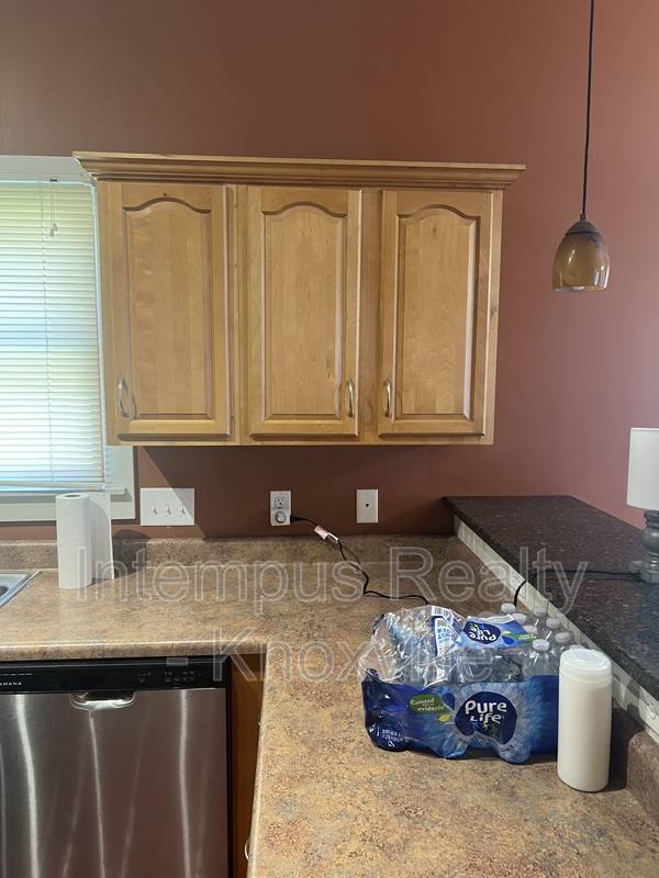 House for rent at 229 Deaderick Ave, Knoxville, TN 37921