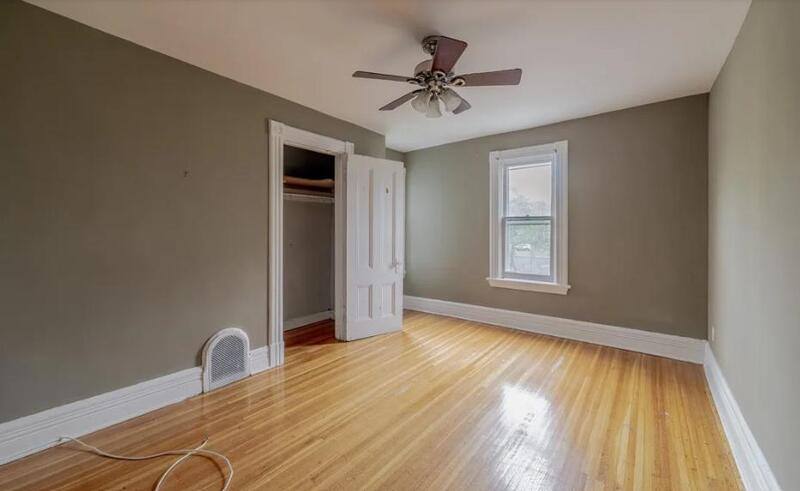 Apartment for rent at 213 Oxford St, Rochester, NY 14607