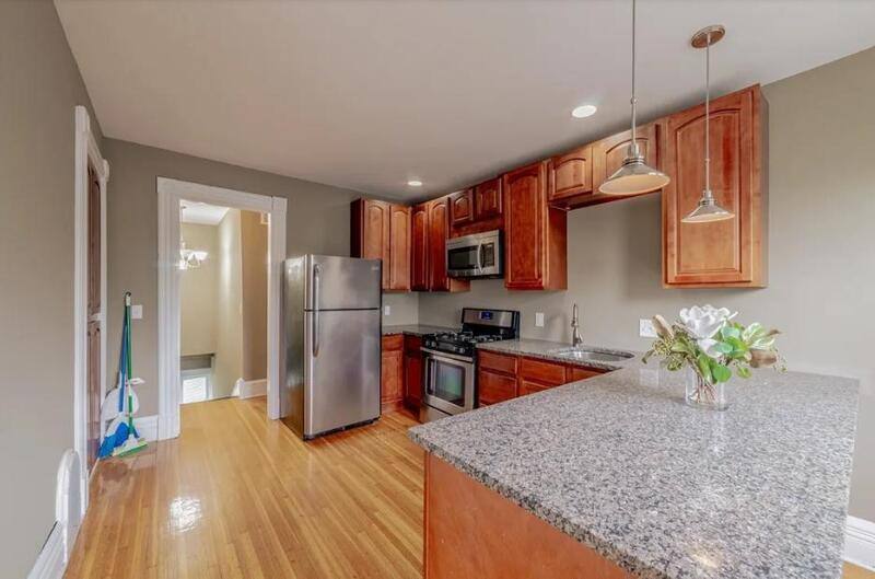 Apartment for rent at 213 Oxford St, Rochester, NY 14607