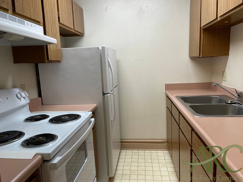 Apartment for rent at 411 W 11th St #B, Pueblo, CO 81003