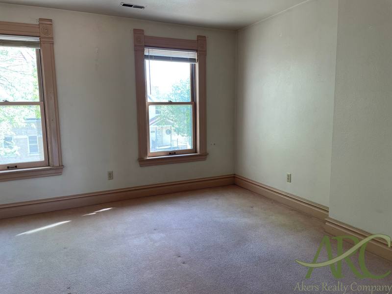Apartment for rent at 411 W 11th St #B, Pueblo, CO 81003