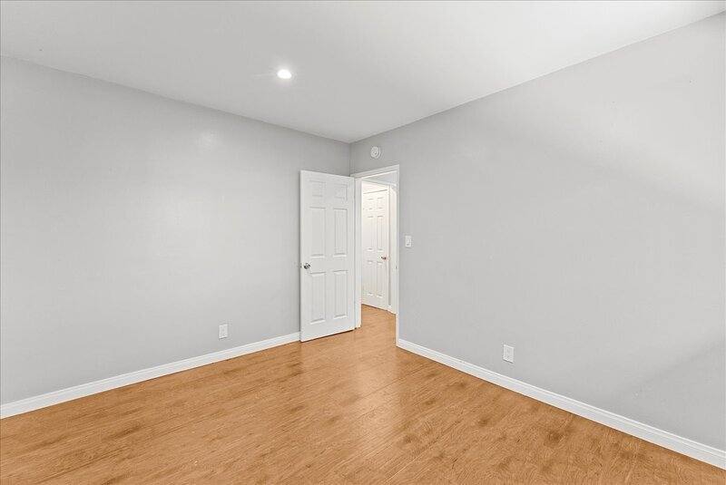 Apartment for rent at 1711 Delaware Ave #5, Santa Monica, CA 90404