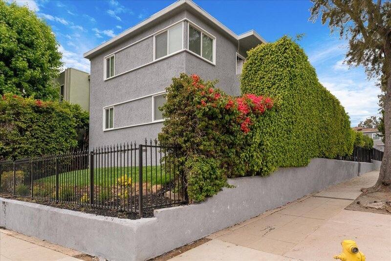 Apartment for rent at 1711 Delaware Ave #5, Santa Monica, CA 90404