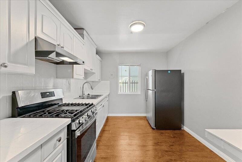 Apartment for rent at 1711 Delaware Ave #5, Santa Monica, CA 90404