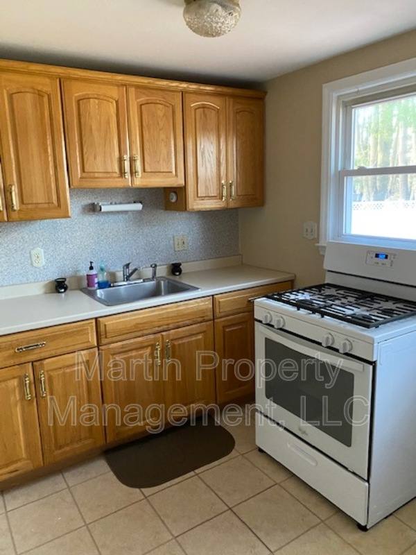 Apartment for rent at 50 Neillian St, Bedford, MA 01730