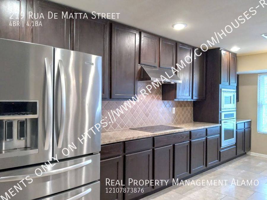 House for rent at 219 Rua De Matta St, San Antonio, TX 78232