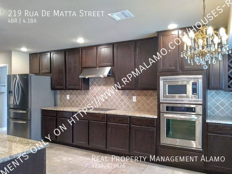 House for rent at 219 Rua De Matta St, San Antonio, TX 78232