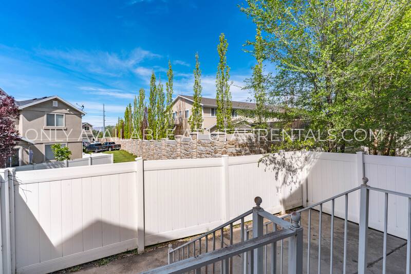Townhouse for rent at 1156 S 1420 E, Provo, UT 84606