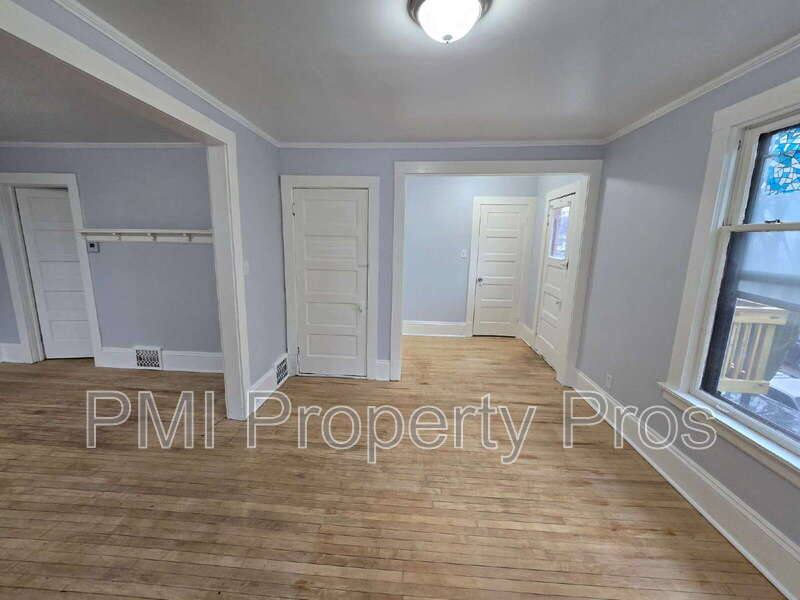 Apartment for rent at 3111 W Walnut St, Milwaukee, WI 53208