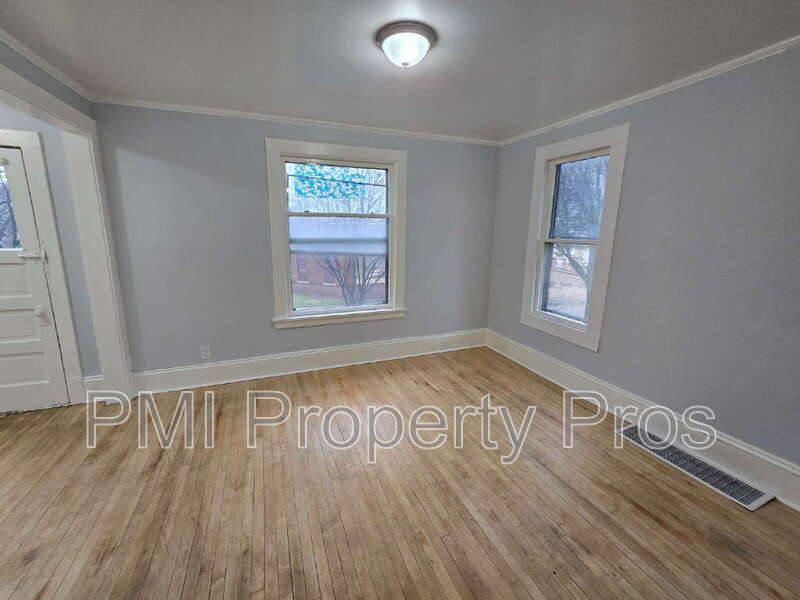 Apartment for rent at 3111 W Walnut St, Milwaukee, WI 53208
