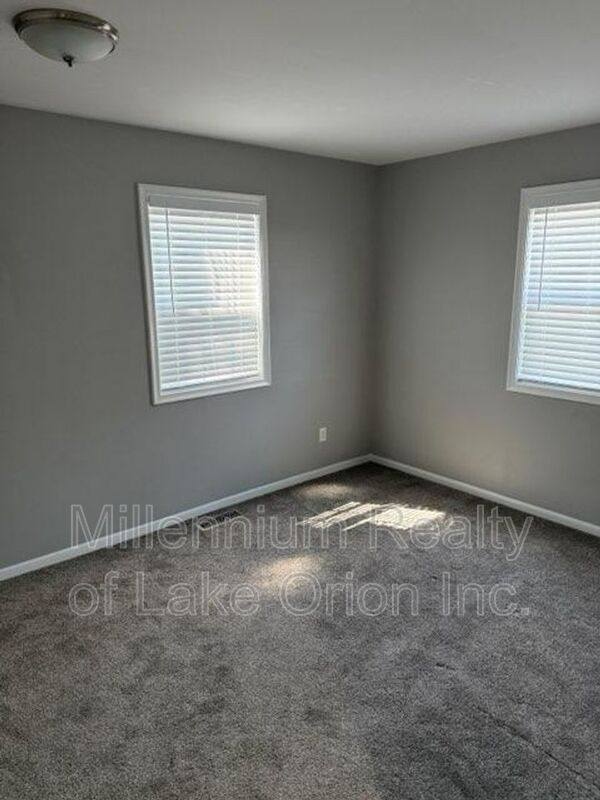 Apartment for rent at 80 Myron St #1, Ortonville, MI 48462