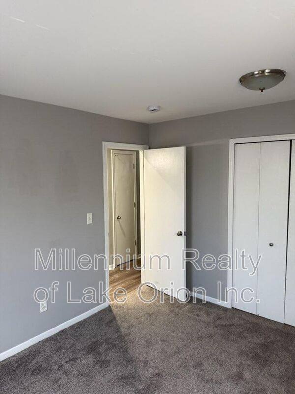 Apartment for rent at 80 Myron St #1, Ortonville, MI 48462