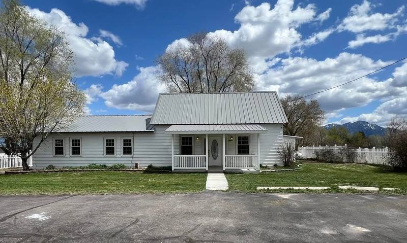 House for rent at 25970 N 9000 W, Portage, UT 84331