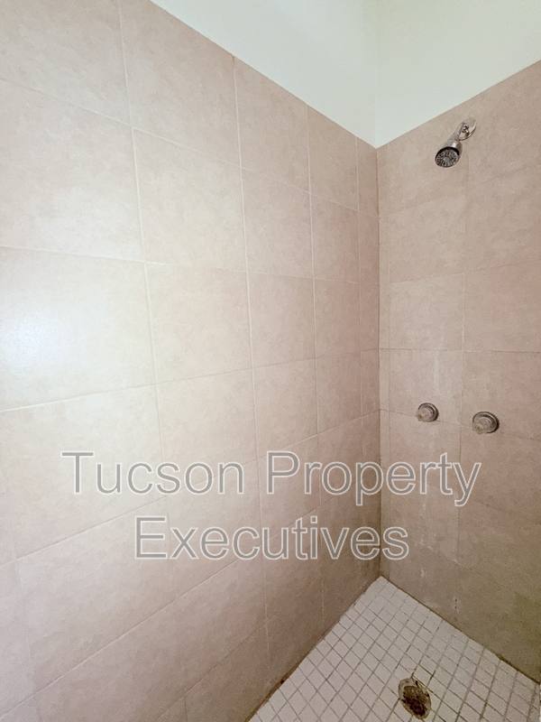 Apartment for rent at 2411 S 6th Ave #16, Tucson, AZ 85713