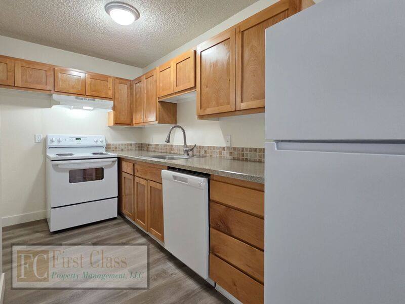 Apartment for rent at 17140 SW Heritage Court #138, Beaverton, OR 97006