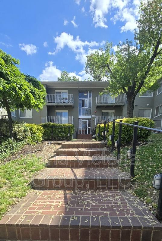 Apartment for rent at 4473 B St SE - 1 #304, Washington, DC 20019