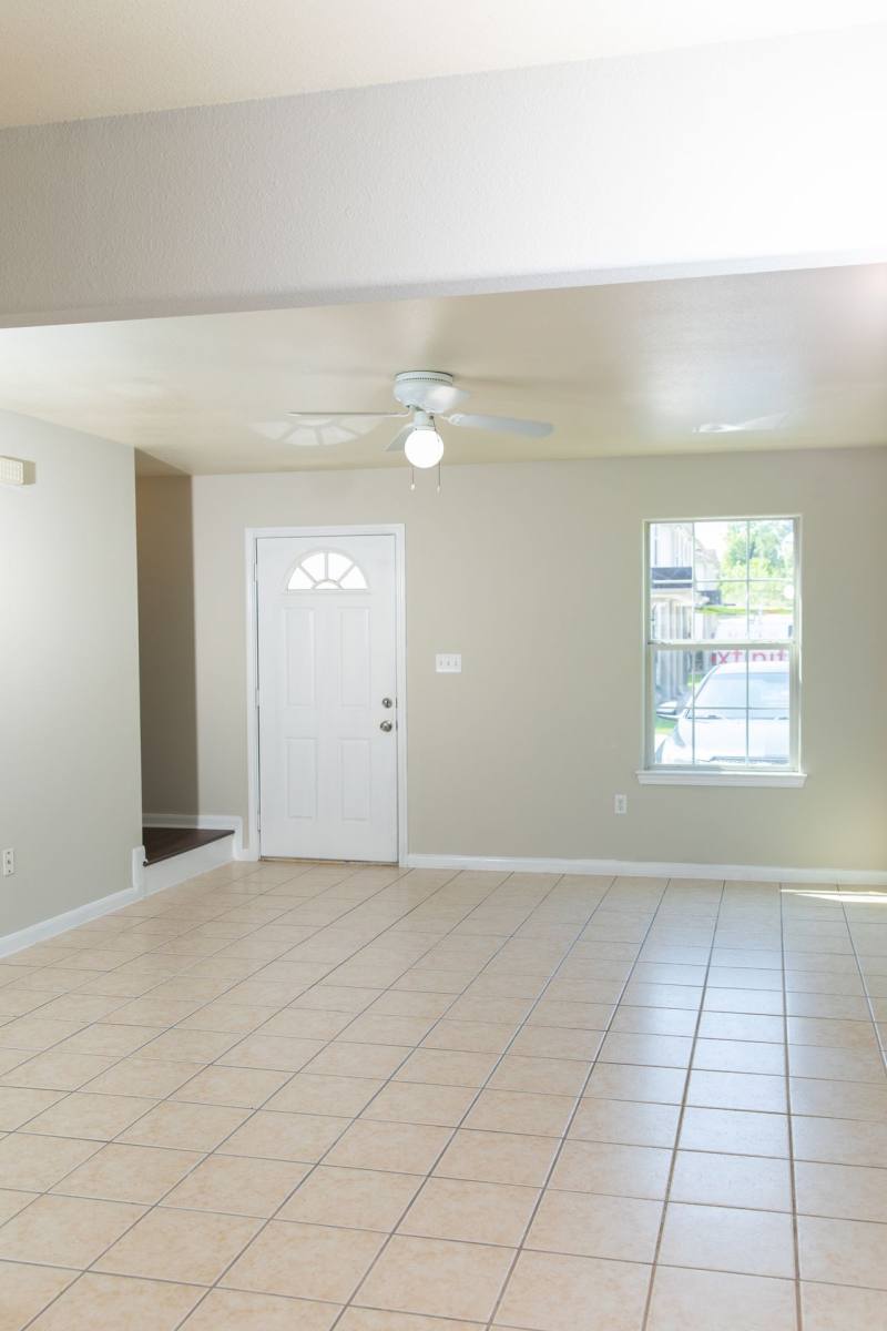 Apartment for rent at 815 Cravens St, Houston, TX 77076