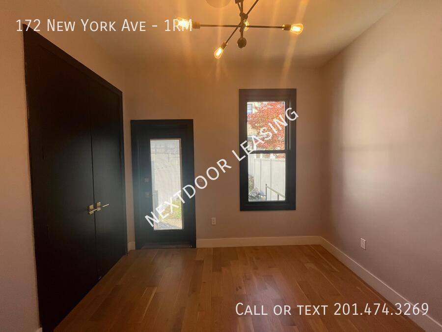 Apartment for rent at 172 New York Ave #1RM, Jersey City, NJ 07307