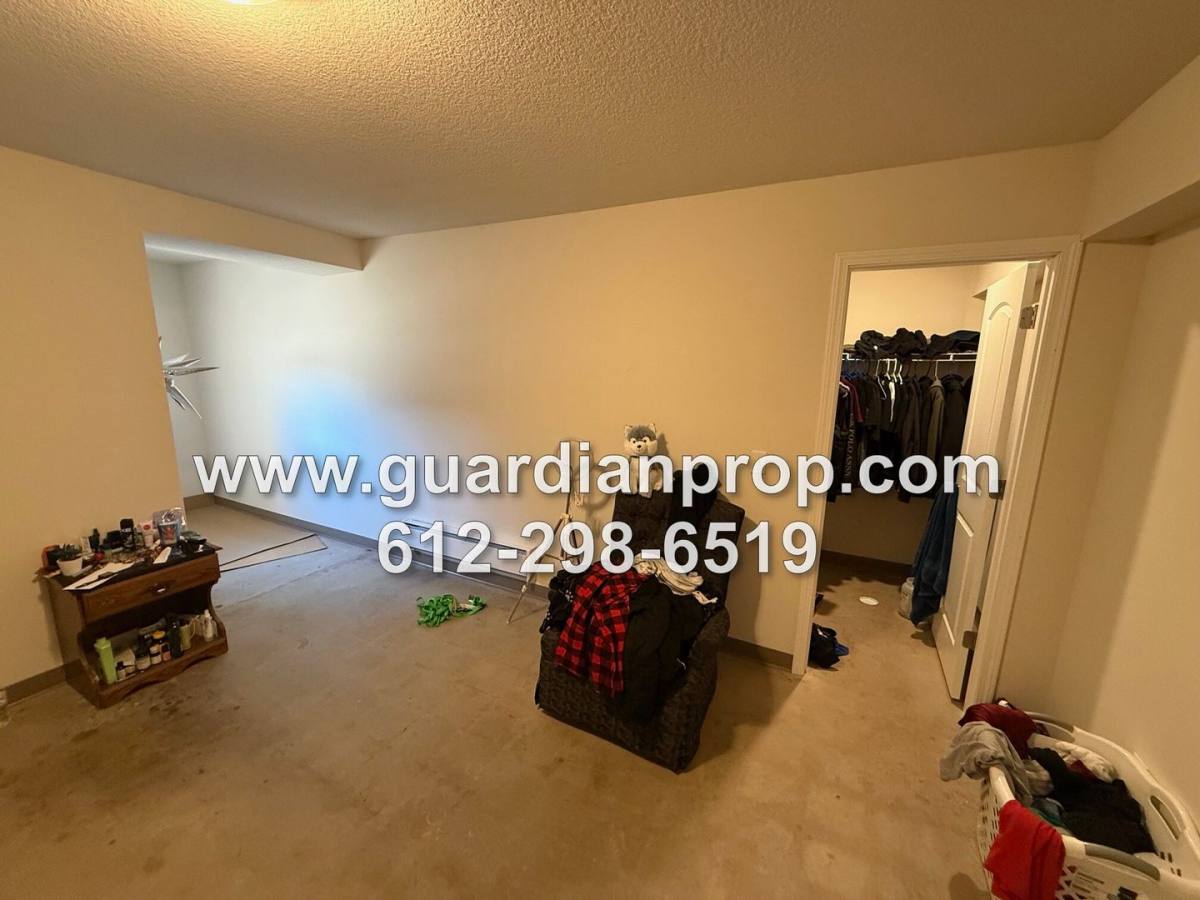 Apartment for rent at 7535 Cloman Way, Inver Grove Heights, MN 55076