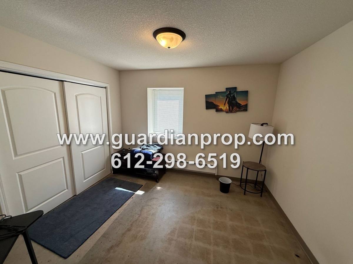 Apartment for rent at 7535 Cloman Way, Inver Grove Heights, MN 55076