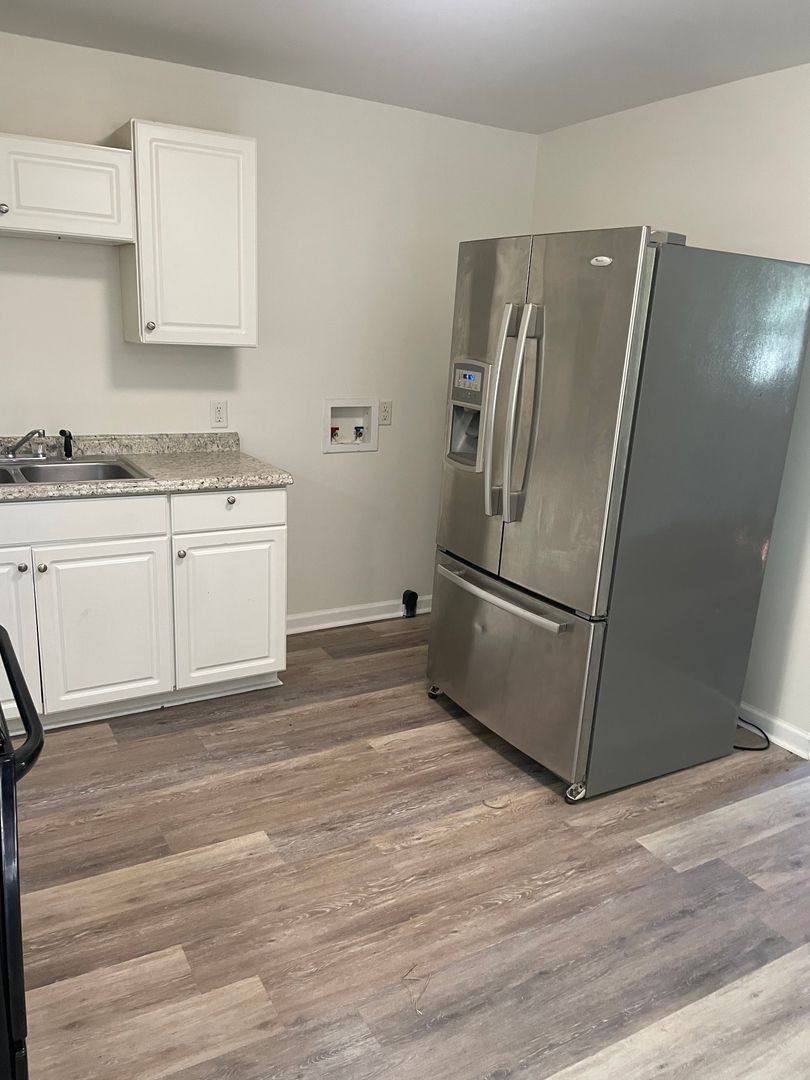 Apartment for rent at 1405 Bethlehem Lane, Winston Salem, NC 27105