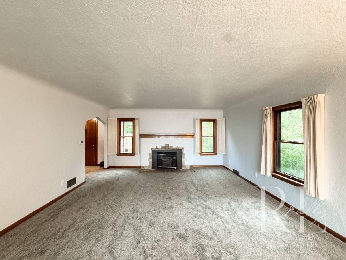 Townhouse for rent at 9051 Sunset Lane NW, Seabeck, WA 98380